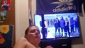 Slutty whore from canada, play with your tight cunt now!