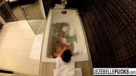 Sexy Jezebelle Bond Films Herself In Bath