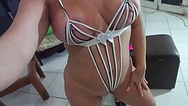 I'm giving oral to an anonymous guy in guaruja, feeling that sexy orgasm build.