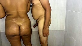 mayemarc1 - no banheiro rolou muito sexo dei so por tr�s