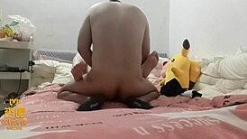Sexy Asian babe in quickie blowjob and riding barefoot 😏