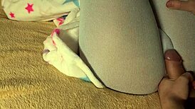 Извращенная авария в колготках превращается в дикий секс с соседом!