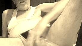 Thomas Odea jerks his monster cock in gay porn!