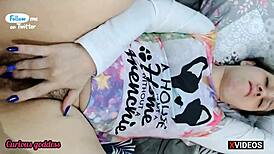 Meraklı Sarışın Yüz Sikmesi ve Büyük Kıç Yalama