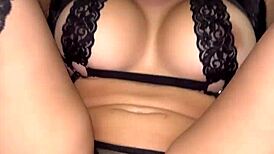 fuck my delicious tight pussy and give it in my face on webcam