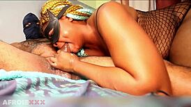 i was half asleep getting a sloppy ebony blowjob when she puked on my dick to wake me up