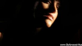 Intense Emotions Surge as Exotic Indian Milf Babe Delivers Hardcore Blowjob and Handjob Pleasures