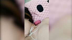 Girl shows white big tits pussy in web chat!