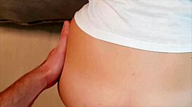 Fit 18yo Brunette Elektra15 Scopata Sul Divano Dei Genitori.