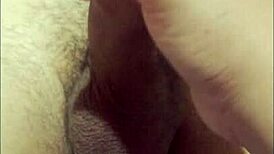 My best friend is hot and helps me relax