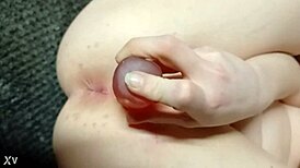 Easyissy ass play close-up 😏