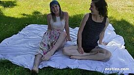 peach and daisy play with strap-on in outdoor fun