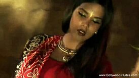 Wow! Sensual Naked Dancing from Asia Turns Into a Fun Erotic Experience