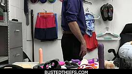 i'm bustedthiefs busty teen indica flowr gettin my pusy plowd wildly!!!