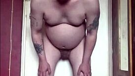 Bisexual male obsessed with swallowing pee won't stop for yours