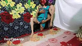 Hot Indian Bhabhi's Midnight Fuck With Lover! Real Desi Sex!