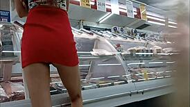 wife in market without panties showing off her ass