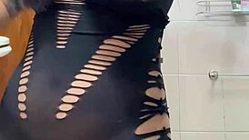 I recorded the cuckold's girlfriend getting intense anal fucked by my friend in the bathroom with orgasm!