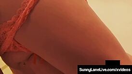 sex starved sunny lane finger fucks juicy pussy