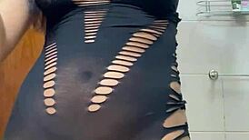 I recorded the cuckold's girlfriend getting intense anal fucked by my friend in the bathroom with orgasm!