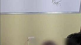 Der englischlehrer fickt mich um mir das fach zu vermitteln