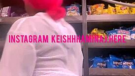 Keisha Minaj Twerkin’ at New City Deli with Stunning Moves. Outdoor Amateur Roleplay Captures Ebony Charm.