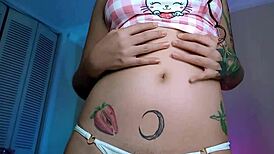 Showing new panties with farts