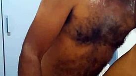 Starý táta s velkým ptákem šuká zralého chlapa