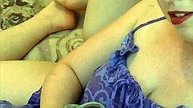 i'm so sweaty thinking about step-dad's sexy touch