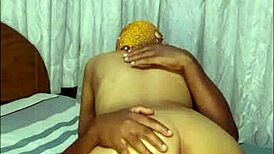 Mi vecina craves sex while resting, loves riding cowgirl! 😍