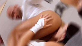 rim4k τρελή γλώσσα στον σοκολατένιο κώλο