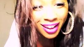 Ebony Teen 18+ Dances In Shorts!