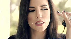 Bigtitted Lesbian Beauty Scissoring Babe