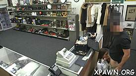 yo, this reality chick gives wild oral pleasure! 😜