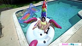 Petite Riley Jean Toys Pussy