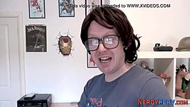 Yorkshire Geek Sprays Cum on Brit Babe's Face, Wow!