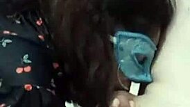 낯선 남자가 내 피나이 와이프 엉덩이를 현금으로 박아버려, 충격적인 거래야!