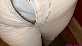 Hot Pee From Curvy Goddess