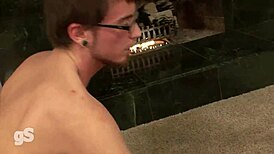 does this brunette fuck wet?