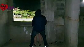 fodendo com um fã no casarão abandonado na avenida de frente para o mar - cristina almeida.