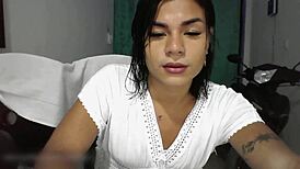 Ts Angelique decided to test a new live stream page for her fans.