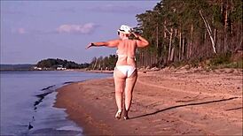 Juicy Milf Shows Big Ass in White Bikini