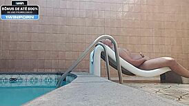 mamei meu primo no motel na piscina