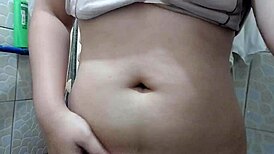 sweet filipina teen flashing natural tits and tight pussy! 😘