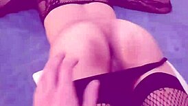 Brazilian crossdresser presents Minnie Mimo.