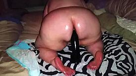 Plumper Fucking Bam Dildo Passionately