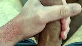 voce quer mamar piroca suculenta do twink brasileiro