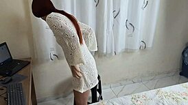 Dona de Casa Seduced Technician for Hardcore Doggystyle Fix! 😈