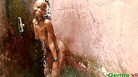 outdoor shower fucking with my cucumber felt so wild 😍