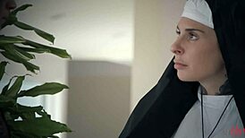 Wanna watch blonde mommy scissoring on Allherluv?